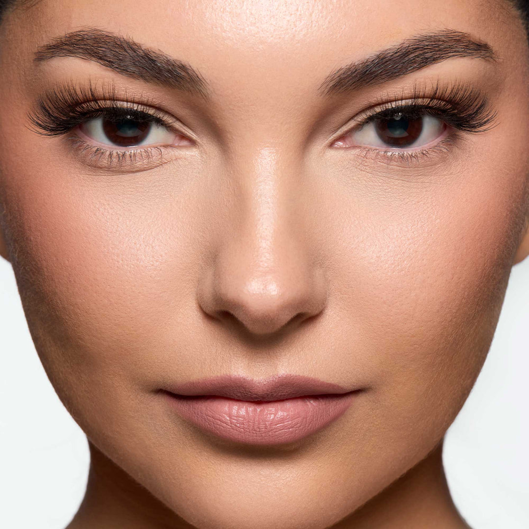 Lybre Lashes No 3 close up on model